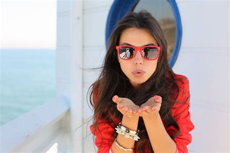 HAPPY VALENTINE'S DAY