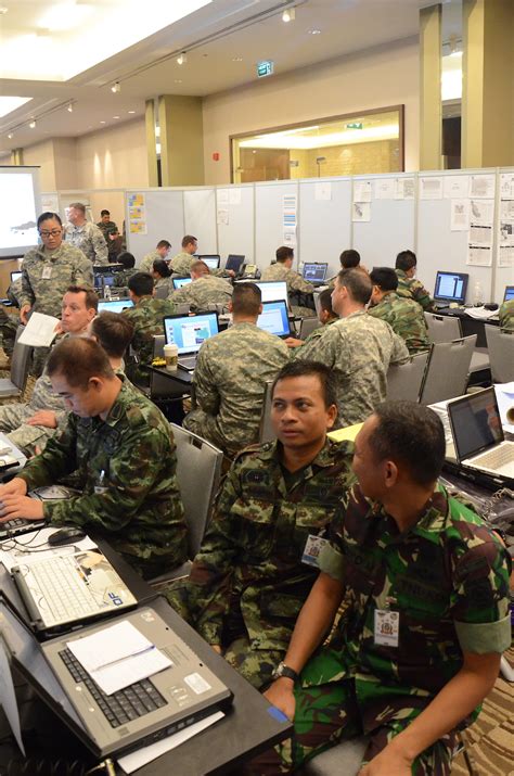 USARPAC command post exercises its capabilities during Cobra Gold 2013 ...