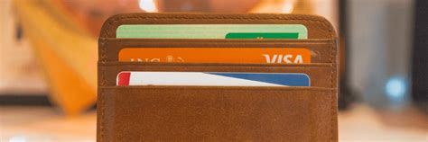 Image result for Diff Between Debit and Credit Card