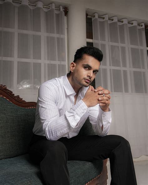 Buy Navy Stripe On White Premium Cotton Men's Formal Shirt – John ...