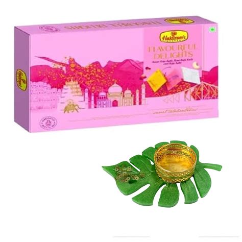 Haldiram's Nagpur Flavourful Delights (Assorted Kaju Katli 500gm), with ...