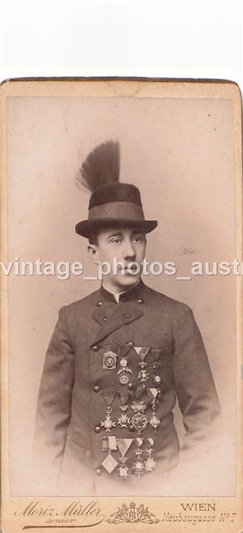 CDV Foto Herr mit vielen Orden Moriz Müller Wien um 1880 - Wiener ...