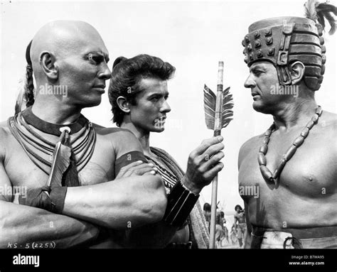 Art & Collectibles Kings of the Sun Yul Brynner George Chakiris 1963 ...