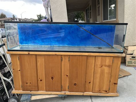 100 Gallon Fish tank for Sale in Riverside, CA - OfferUp