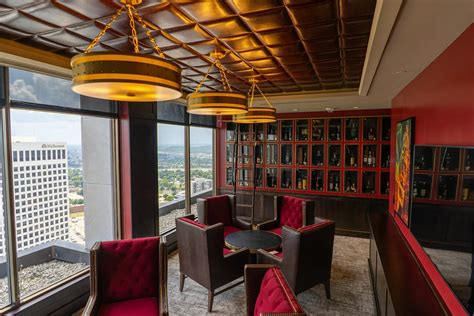 Luxury Private Dining & Event Rooms at The Summit Club | Tulsa, OK