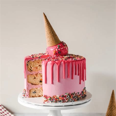 Cone On Top Cake – Whipped