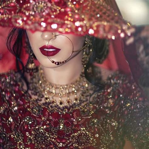 Phenomenal Bridal Portrait Ideas For Exceptionally Beautiful Brides Of 2020