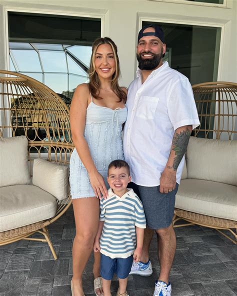 SAVANNAH DEXTER (@savannahdextermusic) • Instagram photos and videos