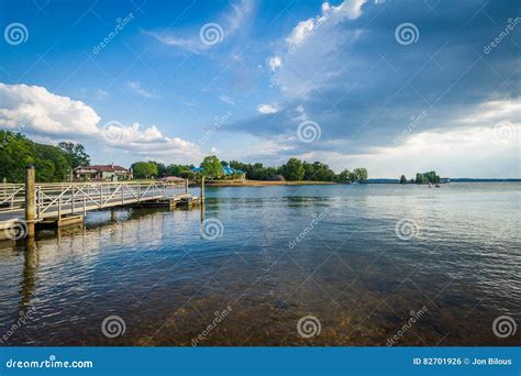 Lake Norman, at Ramsey Creek Park, in Cornelius, North Carolina. Stock ...