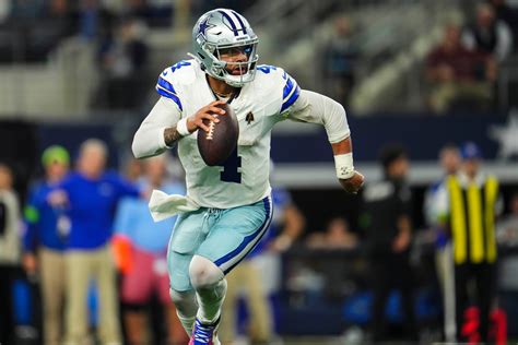Dallas Cowboys QB Dak Prescott takes swipe at NFC rivals in colon ...