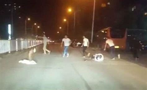 广西村民聚众持械互殴致18人受伤 37人获刑|案一审|聚众斗殴_新浪新闻