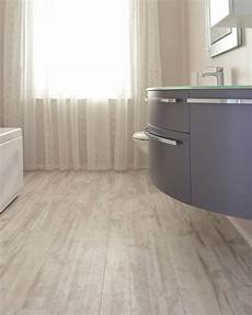 rivestimenti e pavimenti foto pavimento e rivestimento bagno in pvc lvt di rivestimenti e pavimenti foto pavimento e rivestimento bagno in pvc lvt di