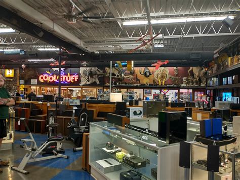 DICKER & DEAL SECOND HAND STR - Lansing MI - Hours, Directions, Reviews ...