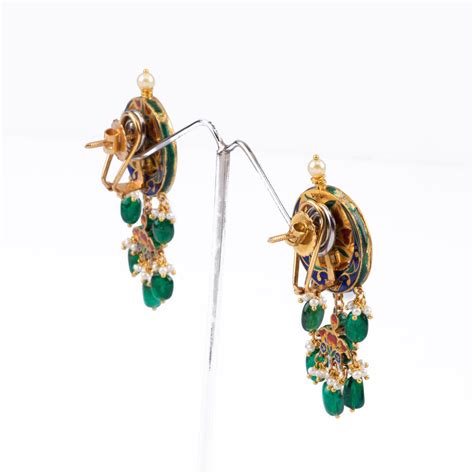 Mini choker with earring pair with Diamond polki and emerald maniya an ...