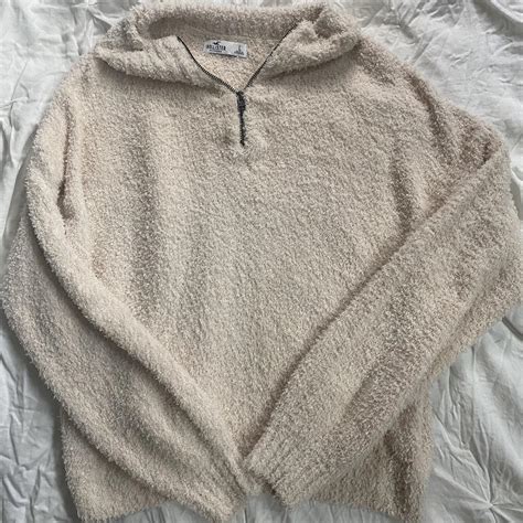 HOLLISTER QUARTER ZIP SWEATER COLOR: CREAM - Depop