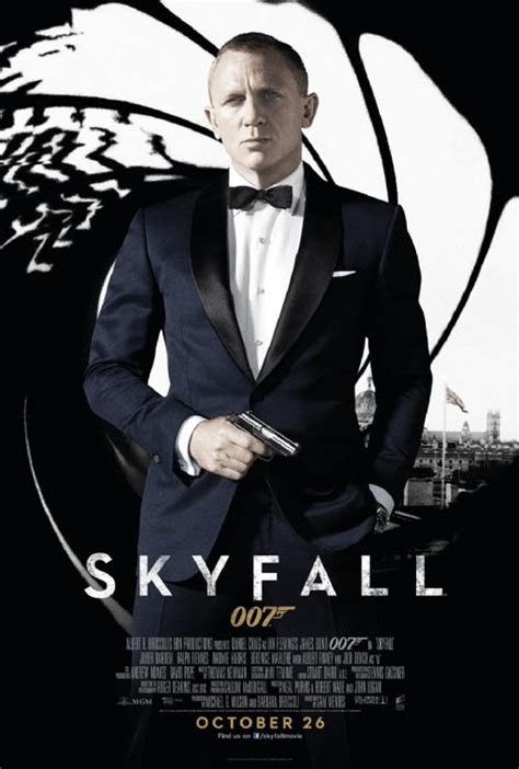 《007之天幕坠落》曝英国海报 邦德西装出新款-搜狐娱乐