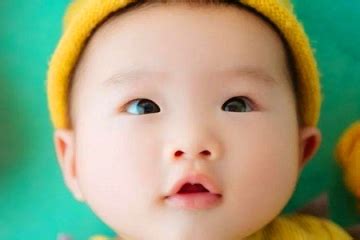 女宝宝起名字大全 2017年属鸡的女宝宝起名方法-中华取名网