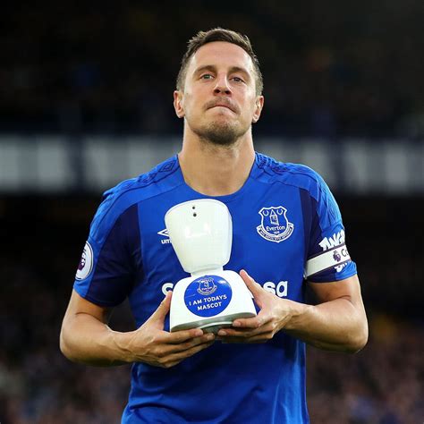 Premier League mascots - ranked From Manchester United's Fred the Red ...