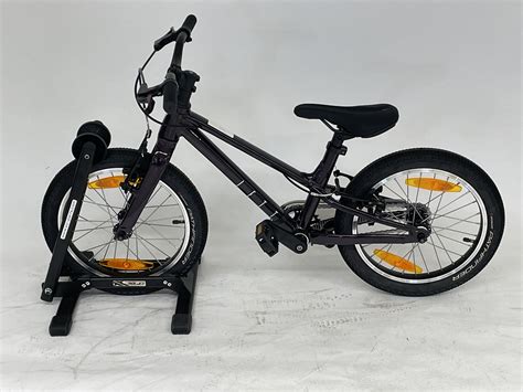 Barncykel Specialized Jett 16" single speed - Auktioner online ...