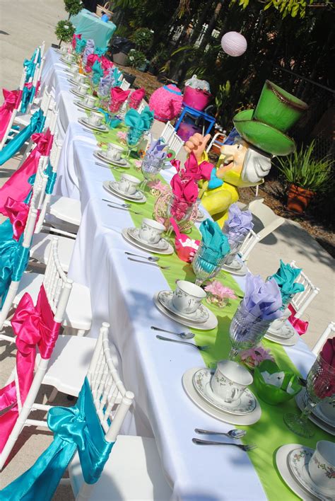 Alice in Wonderland Themed Birthday Party by www.DivineMilestoneEvents ...