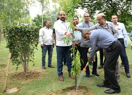 विकसित कृषि संकल्प अभियान की सफलता को आगे बढ़ाएंगे, ये अभियान थमेगा ...