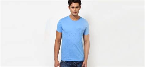 Summer Fashion Faux Pas For Men: 5 Fashion Goof Ups You Must Not Repeat ...