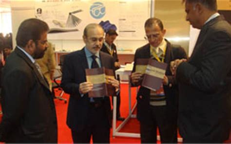 PrintPack: Welbound launches Tony Clarks handbook on binding in India ...