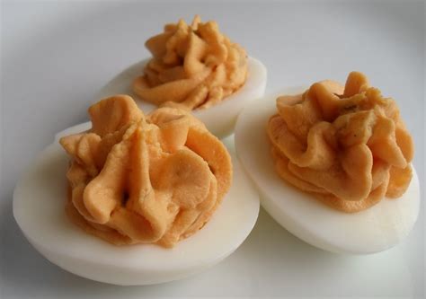 Happier Than A Pig In Mud: Heinz Deviled Eggs with Ketchup, Mustard and ...