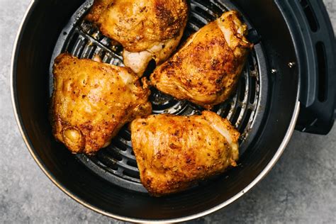 Easy 4 Ingredient Air Fryer Drumsticks Recipe with BBQ Sauce
