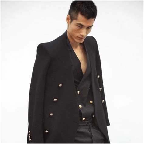 How to Wear a Thompson Tee: 13 Ways to Rock Our Sweat Proof Undershirts - Thompson Tee