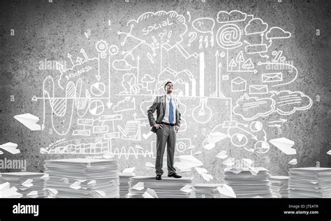 Successful Businessman 的图像结果