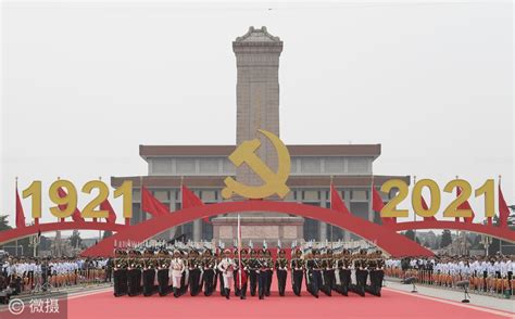 到2049年，中国建国100周年，阅兵会是什么样子，你期待吗|阅兵|装备|常规武器_新浪新闻