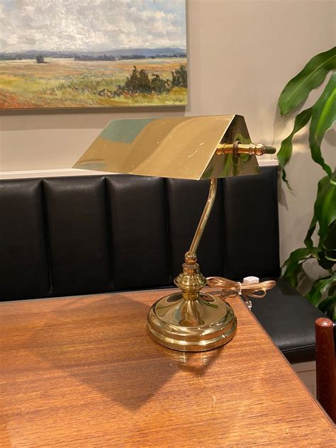 Library Desk Lamp 的图像结果