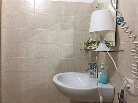 VATICAN ROOM RENTAL (Rome) - Guesthouse Reviews, Photos, Rate ...