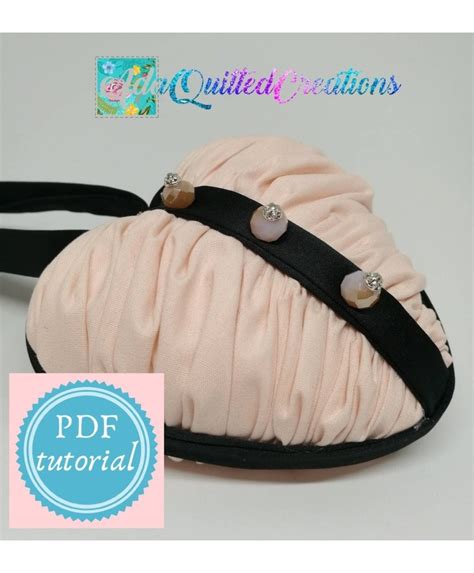 Rezultat imagine pentru Quilted Heart Tutorial