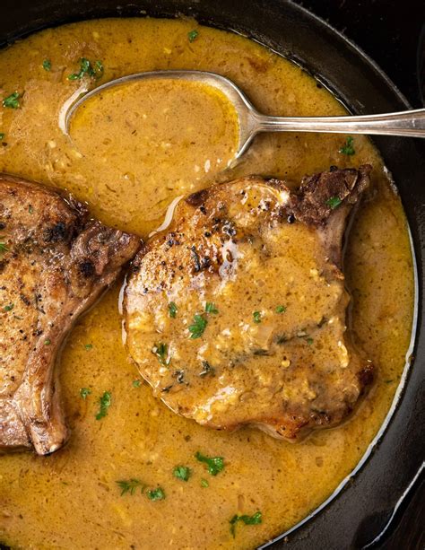 Skillet Pork Chops With Sour Cream Gravy