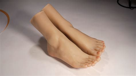 KnowU Display Silicone Female Foot Model Mannequin Lifelike Feet Left Or right Jewelry display props