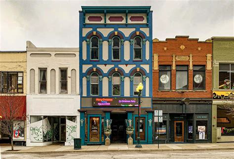 8 Local Art Scenes to Immerse in Pontiac, Michigan | TouristSecrets