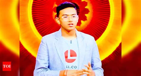 Shark Tank India 2: 18-year-old pitcher Shreyaan Daga surprises Sharks ...
