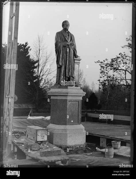 Installation of the Joseph Henry Statue on the National Mall ...