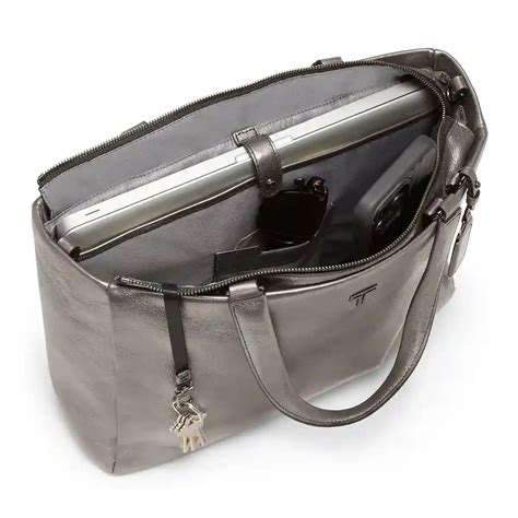 Vail Medium Tote