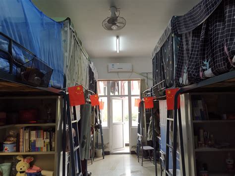 广西外国语学院宿舍条件怎么样，有空调和独卫吗？含宿舍内景图片