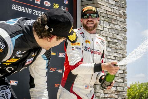 Wendell Scott, NASCAR’s first Black driver, left a legacy of strength and grace - Hagerty Media