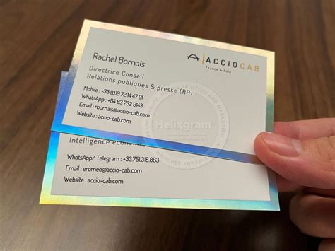 Holographic Foil Business Cards 的图像结果