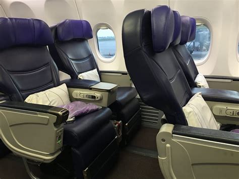 Boeing 737 Business Class 的图像结果