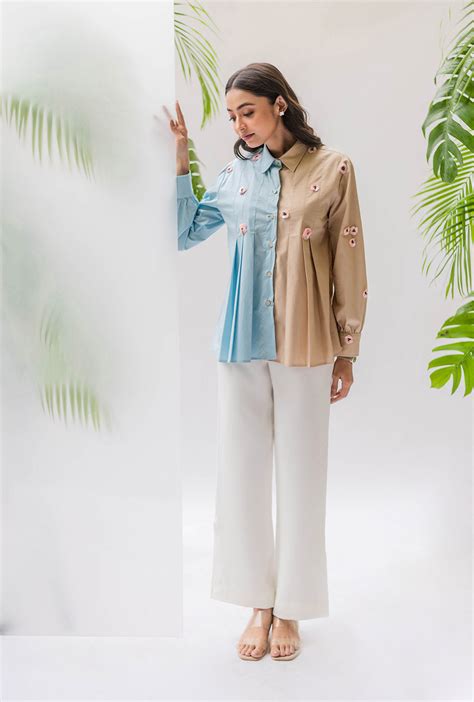 Daisy Two-Toned Shirt II – House of Dreams