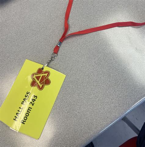 E-Hallpass makes its way to FCPS – The A-Blast