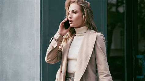 Interview Style Shot 的图像结果