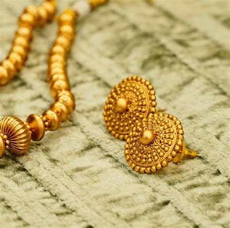 Oval Slope Down Beaded Brass Necklace Set – INC63