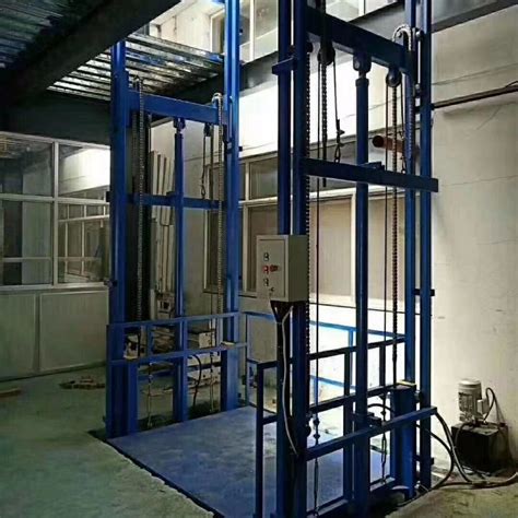 导轨式升降机 液压升降货梯（室内）-山东金安力机械有限公司